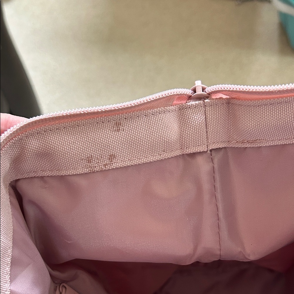 Beis Mini Weekender - Picture 6 of 7